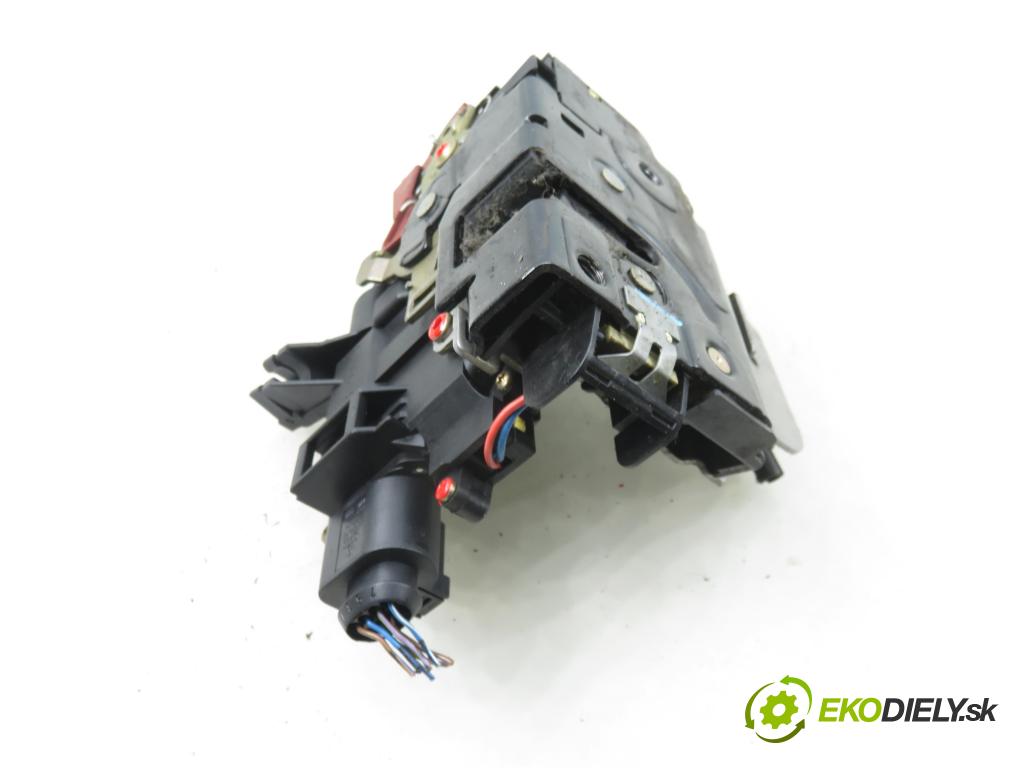 AUDI A2 (8Z0) HB 2002 55,00 1.4 - BBY 1390,00 zámok 8Z1837016E