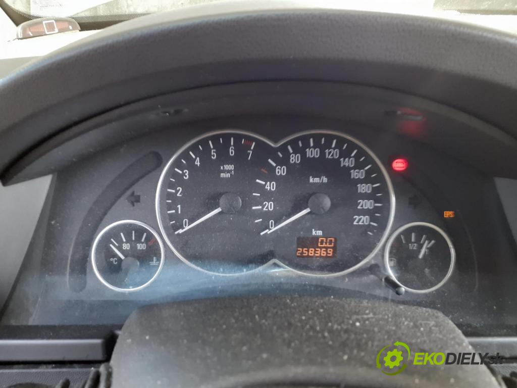 OPEL MERIVA A nadwozie wielkoprzestrzenne (MPV) (X03) HB 2004 74,00 1.6 16V - Z 16 XE 1598,00 Prístrojovka elektrický 13173382XU ; 110080162027