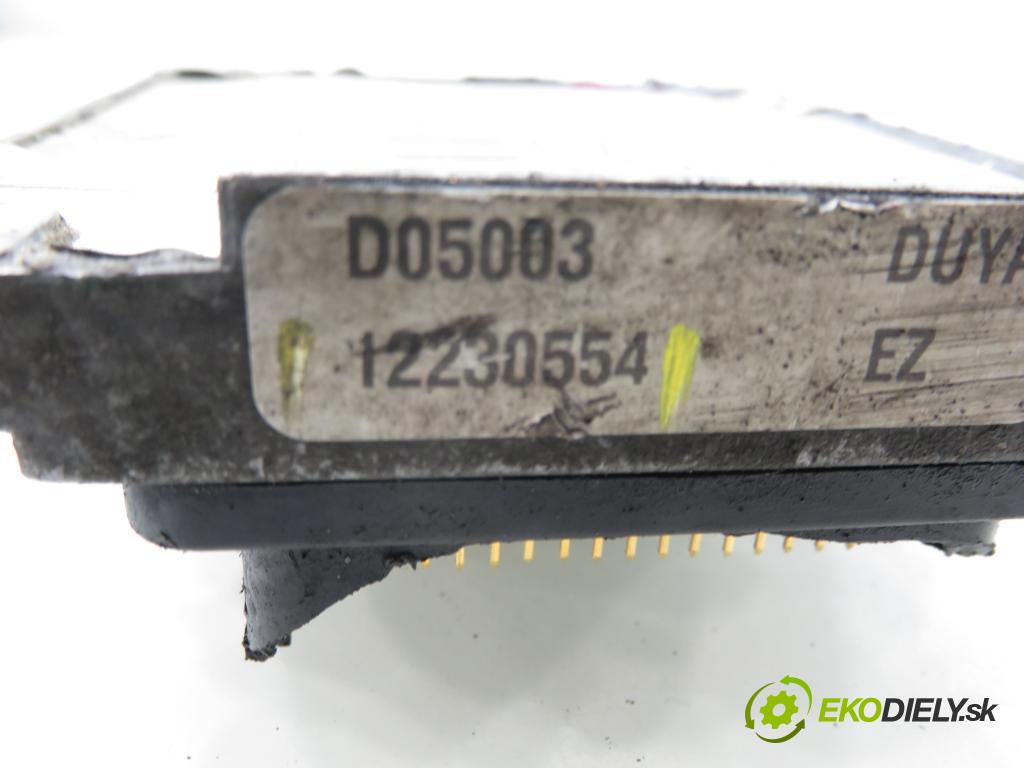 OPEL MERIVA A nadwozie wielkoprzestrzenne (MPV) (X03) HB 2004 74,00 1.6 16V - Z 16 XE 1598,00 Riadiaca jednotka Motor 12230554
