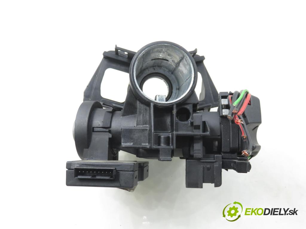 OPEL ASTRA G liftback (T98) HB 1999 74,00 1.6 16V - X 16 XEL 1598,00 spinačka 90589313 ; 5WK4763 ; 09131781 (Spínacia skrinka)