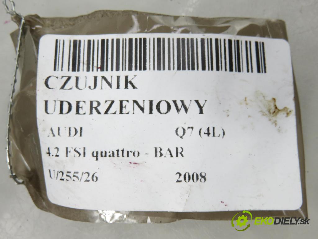 AUDI Q7 (4L) SUV 2008 257,00 4.2 FSI 350 quattro - BAR 4163,00 snímač nárazu 5WK43722 ; 4L0959651 (Snímač nárazu)