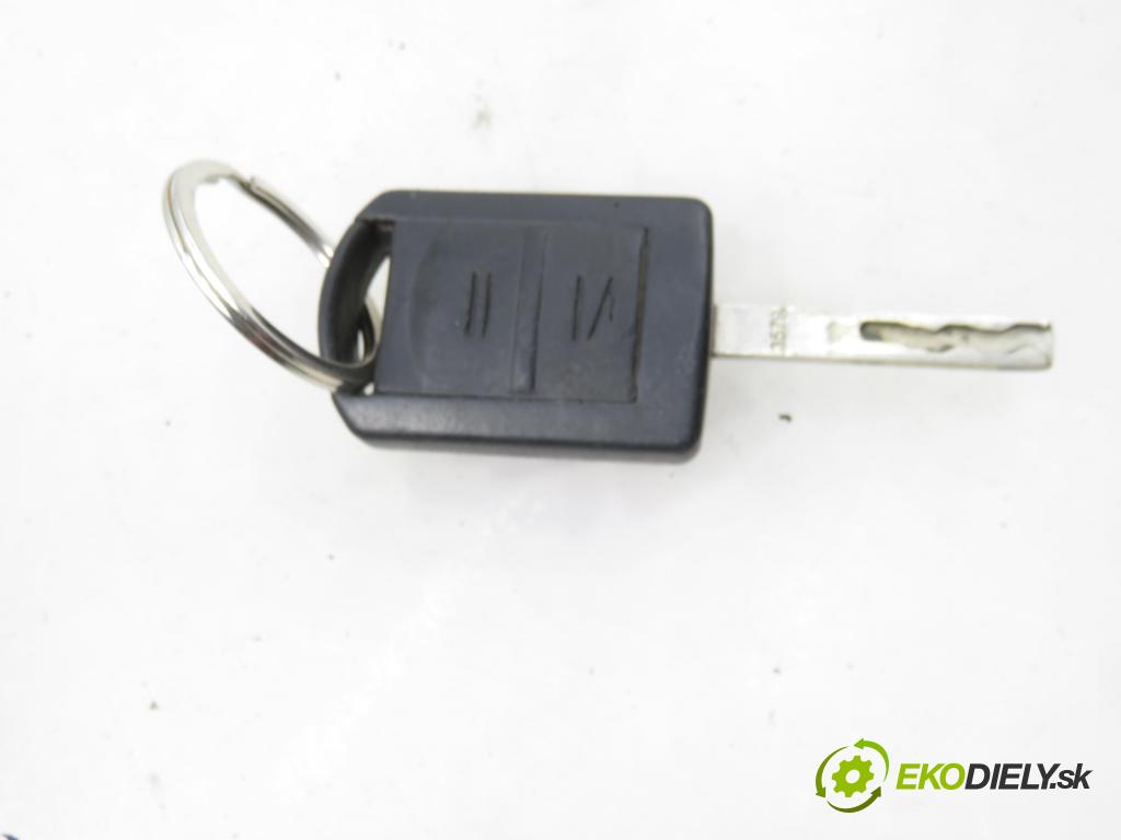 OPEL MERIVA A nadwozie wielkoprzestrzenne (MPV) (X03) HB 2004 74,00 1.6 16V - Z 16 XE 1598,00 spínačka 90589389 ; 5WK47631 ; 13144390 (Spínací skříňka)