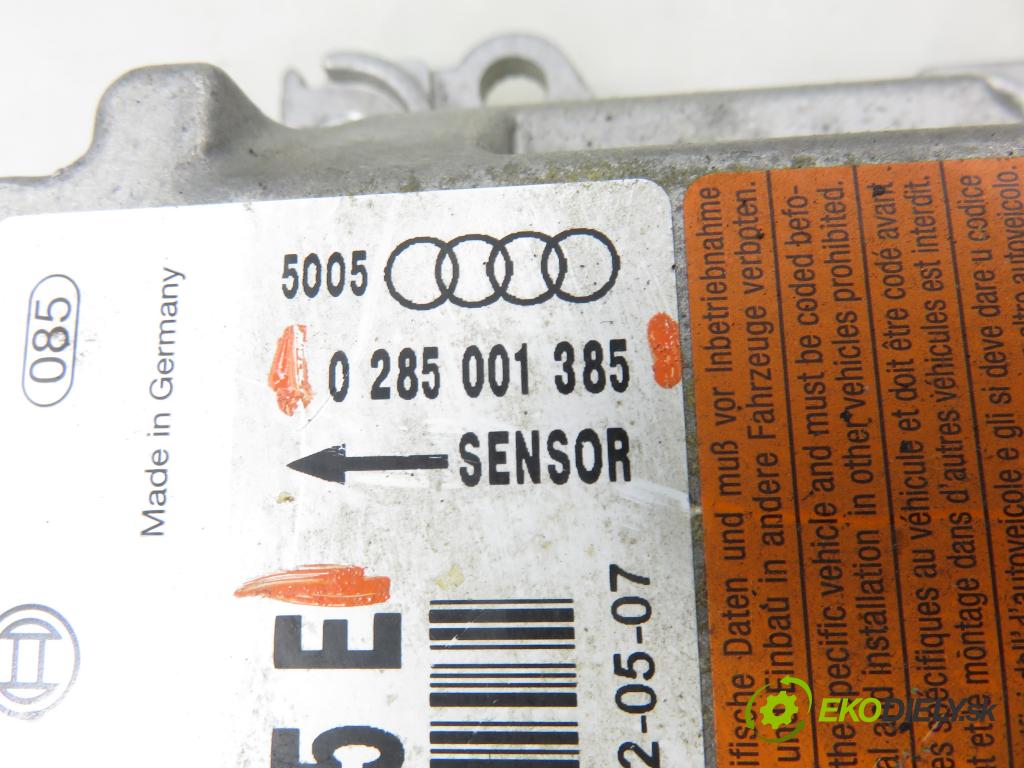 AUDI A2 (8Z0) HB 2002 55,00 1.4 - BBY 1390,00 MODUL air BAG 0285001385 ; 8Z0959655E