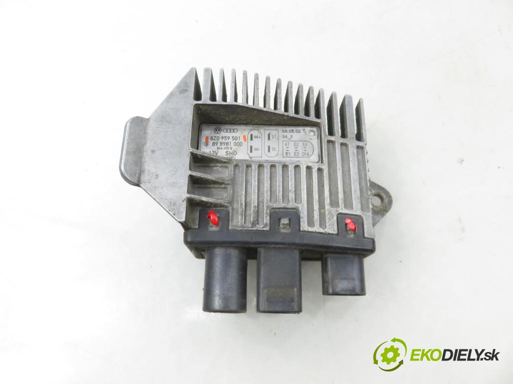 AUDI A2 (8Z0) HB 2002 55,00 1.4 - BBY 1390,00 Riadiaca jednotka 8Z0959501
