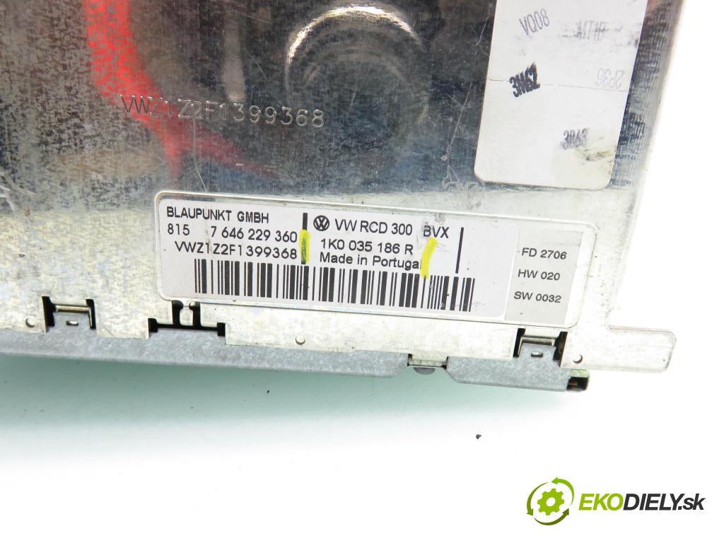 VW GOLF V (1K1) HB 2006 66,00 1.9 TDI - BXF 1896,00 RADIO CD 1K0035186R