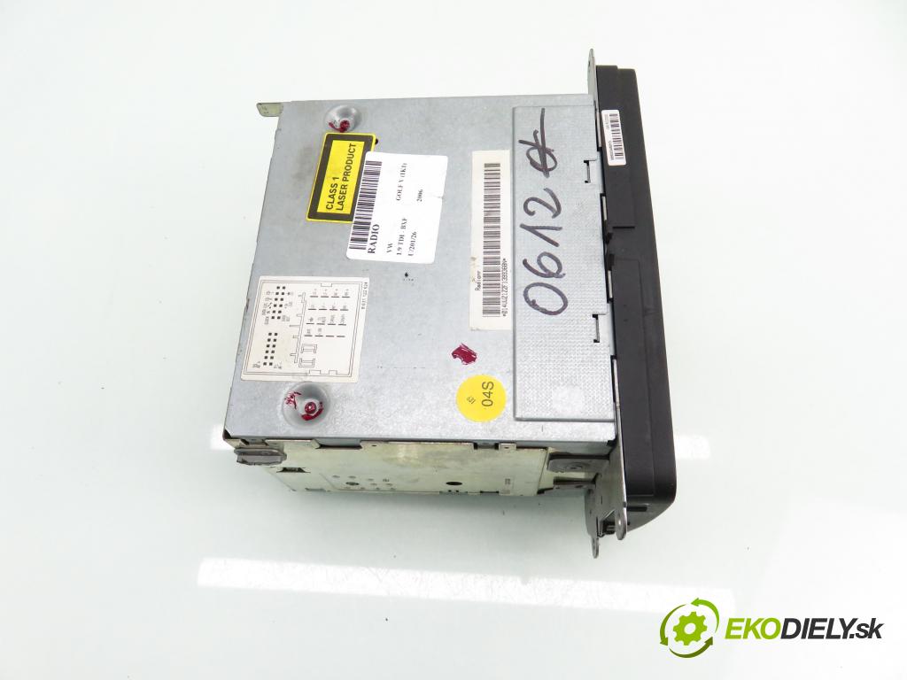 VW GOLF V (1K1) HB 2006 66,00 1.9 TDI - BXF 1896,00 RADIO CD 1K0035186R