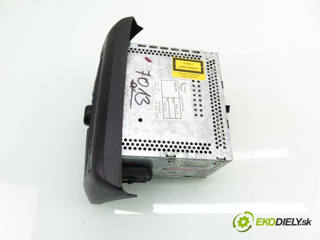 FIAT STILO Multi Wagon (192_) KOMBI 2004 70,00 1.4 16V - 843 A1.000 1368,00 RADIO CD 735374218 ; 2FCF18C838JA