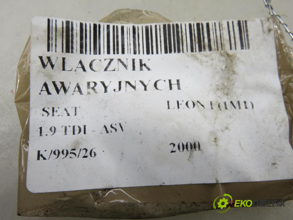 SEAT LEON (1M1) HB 2000 81,00 1.9 TDI 110 - ASV 1896,00 přepínač nouzových 1M0941509A