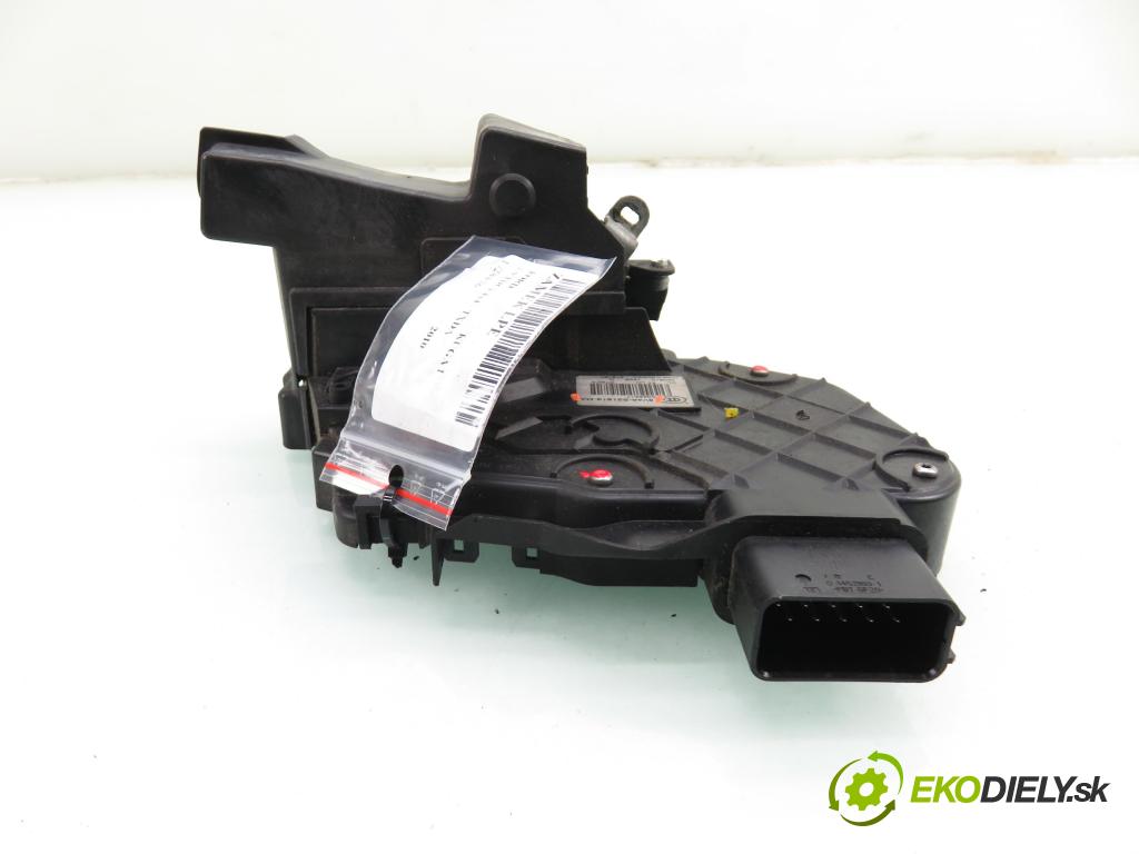 FORD KUGA I SUV 2010 120,00 2.0 TDCi 4x4 - TXDA 1997,00 zámok 8V4AS21813MA