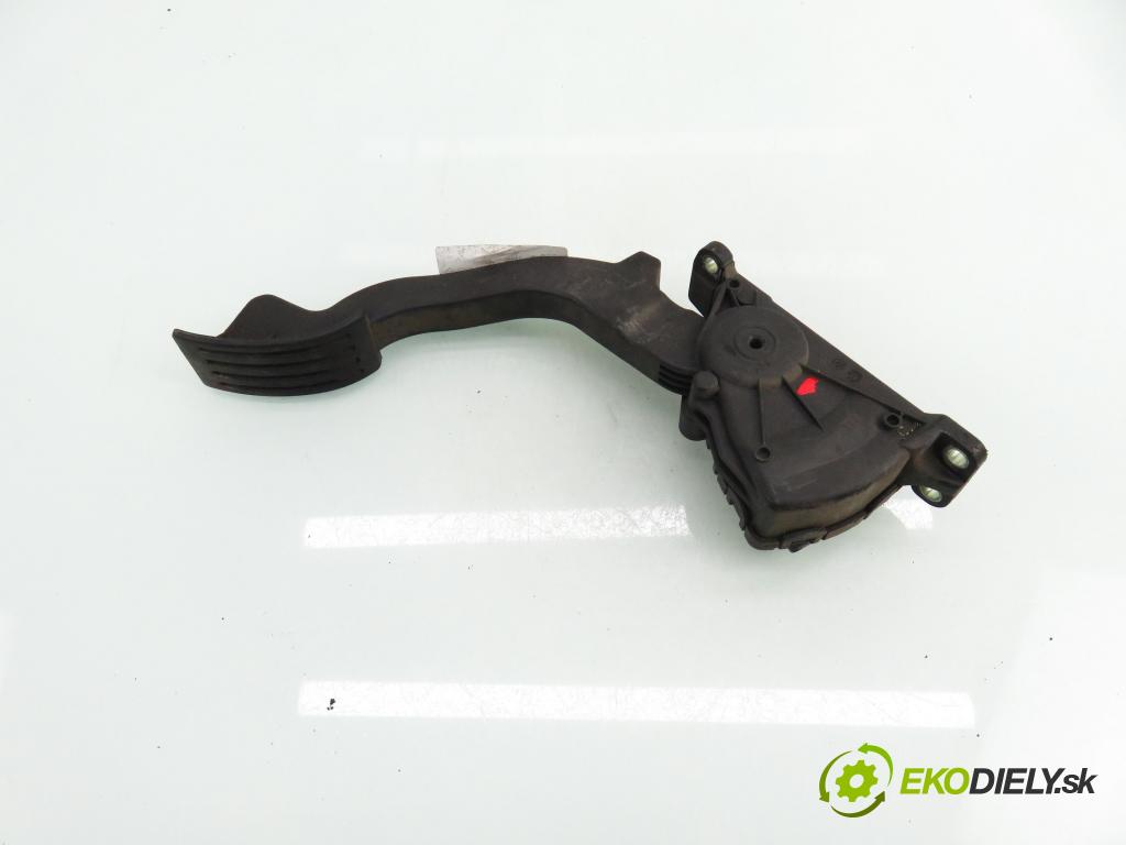 FORD KUGA I SUV 2010 120,00 2.0 TDCi 4x4 - TXDA 1997,00 potenciometr plynového pedálu 3M519F836AH ; 6PV00864136 (Potenciometr plynového pedálu)