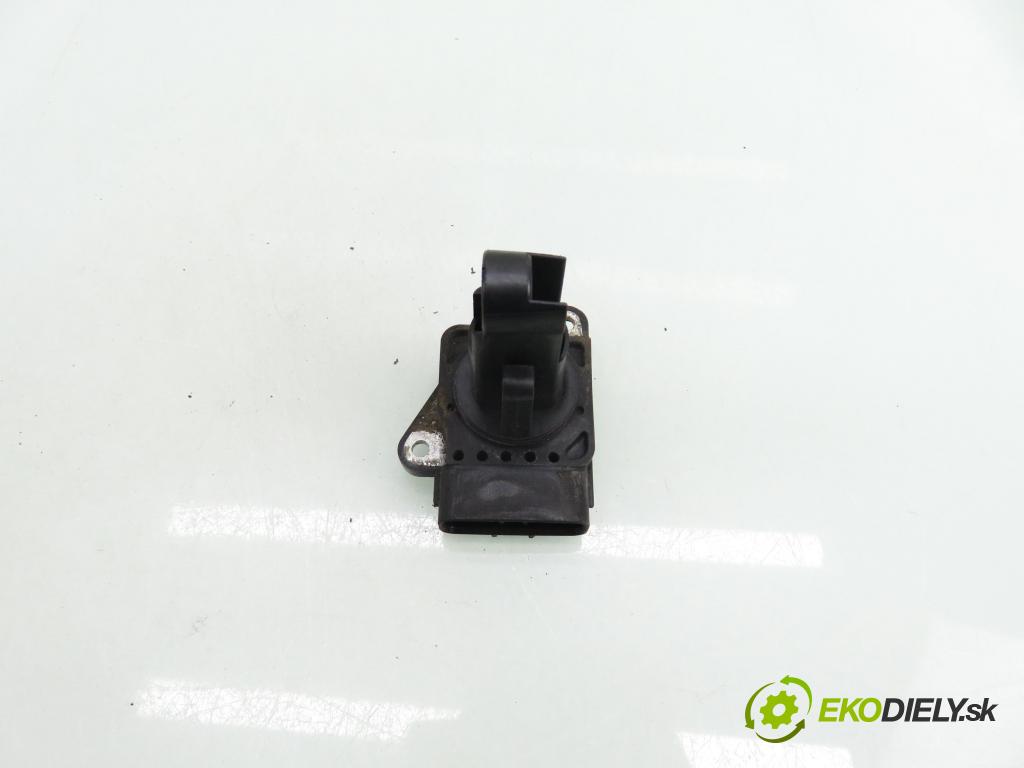 TOYOTA YARIS (_P9_) HB 2006 66,00 1.4 D-4D (NLP90_) - 1ND-TV 1364,00 váha vzduchu vzduchu 2220433010 ; 1974002260