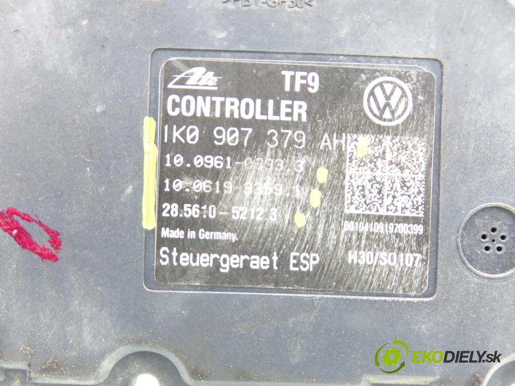 SEAT LEON (1P1) HB 2009 92,00 1.4 TSI - CAXC 1390,00 pumpa ABS 1K0907379AH ; 10096103333 ; 1K0614517AS (Pumpa ABS)