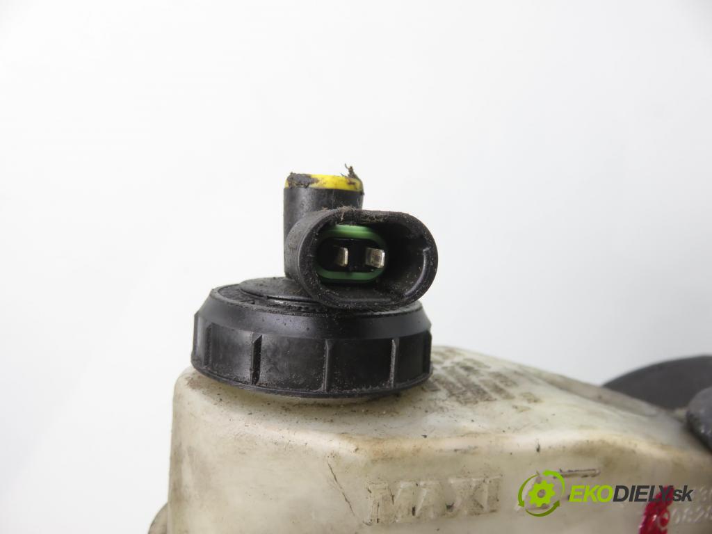 RENAULT SCENIC I (JA0/1_) MINIVAN 2000 72,00 1.9 dTi (JA0N) - F9Q 731 1870,00 posilovač 8200069904A ; 03786420014 (Servočerpadlo)