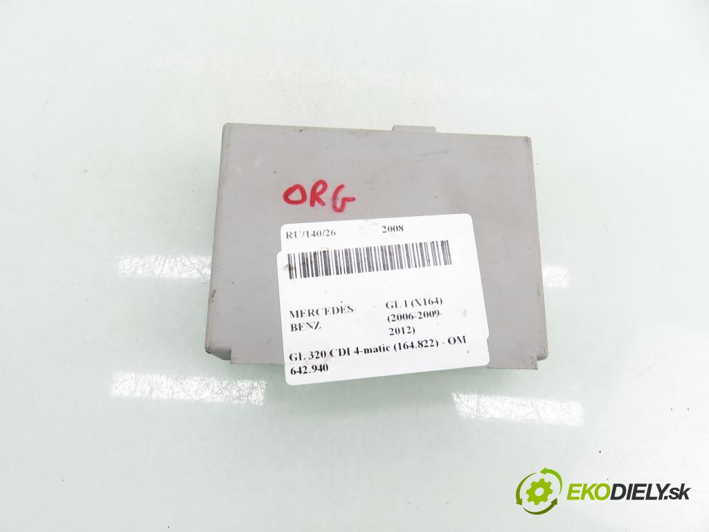 MERCEDES-BENZ KLASA GL (X164) SUV 2008 165,00 GL 320 CDI 4-matic (164.822) - OM 642.940 2987,00 Riadiaca jednotka GATEWAY A1649002901