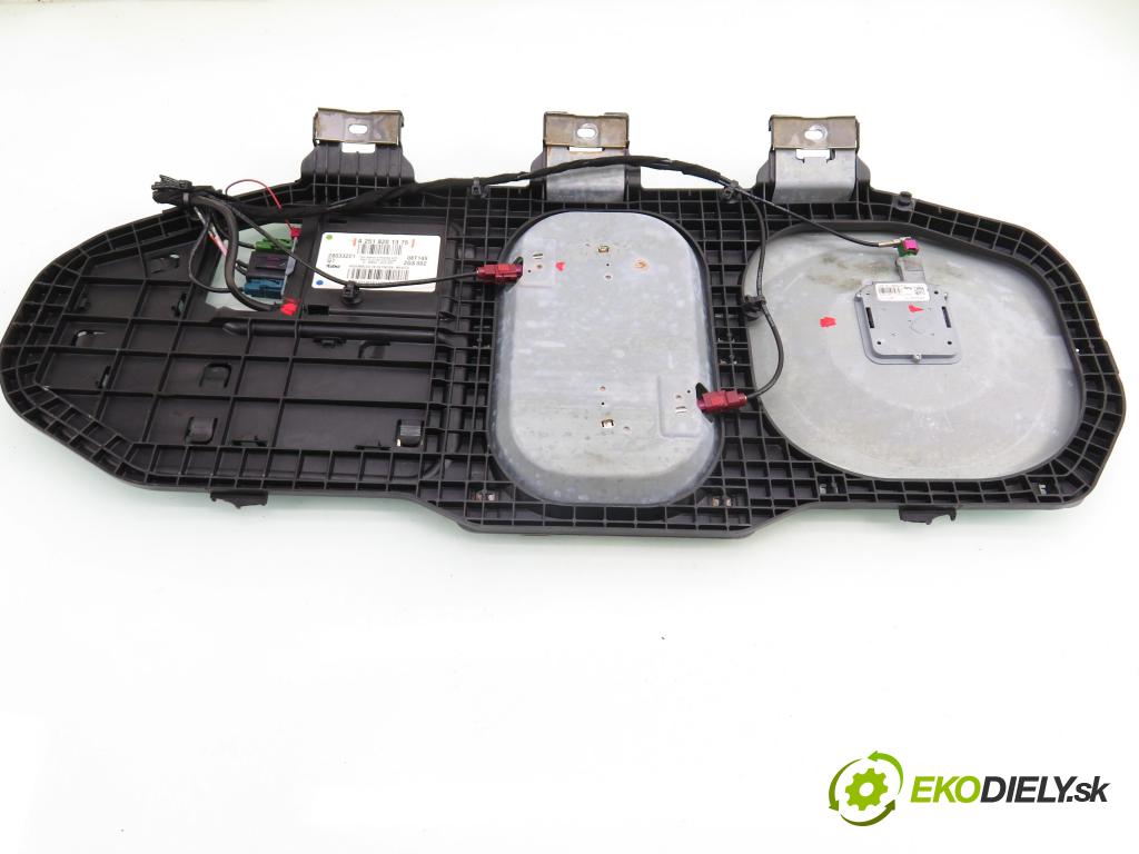 MERCEDES-BENZ KLASA GL (X164) SUV 2008 165,00 GL 320 CDI 4-matic (164.822) - OM 642.940 2987,00 ANTENA A2518201375