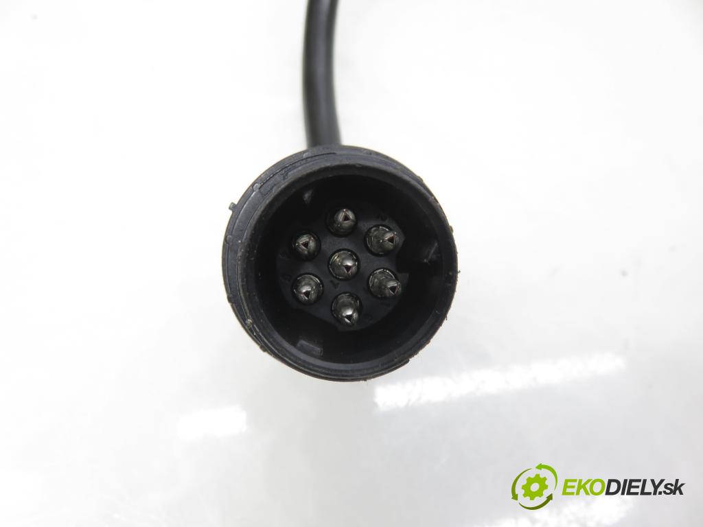 RENAULT SCENIC I (JA0/1_) MINIVAN 2000 72,00 1.9 dTi (JA0N) - F9Q 731 1870,00 pumpa vstřikovací 8200061475 ; 0460414982 (Vstřikovací čerpadlo)