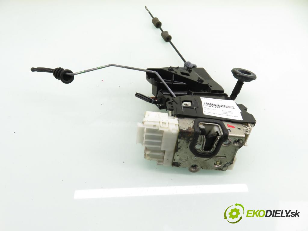 MERCEDES-BENZ KLASA GL (X164) SUV 2008 165,00 GL 320 CDI 4-matic (164.822) - OM 642.940 2987,00 zámok 1697202535