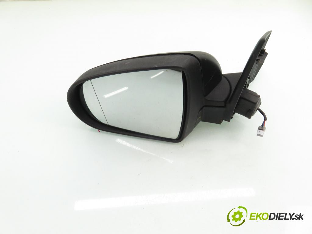 MITSUBISHI COLT VI (Z3_A, Z2_A) HB 2009 70,00 1.3 MIVEC 95 - 4A90 1332,00 zpětné zrcátko LE 23263627 ; 232636029