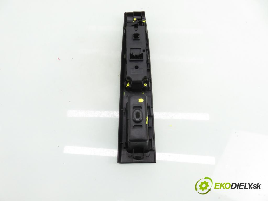 MAZDA 5 (CR19) MINIVAN 2006 85,00 1.8 1798,00 Panel ovládaní oken CC64684L6D ; CC64684L6