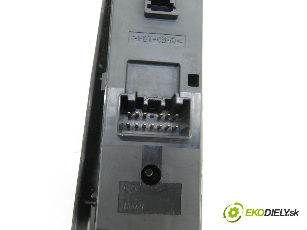 MAZDA 5 (CR19) MINIVAN 2006 85,00 1.8 1798,00 Panel ovládaní oken CC64684L6D ; CC64684L6