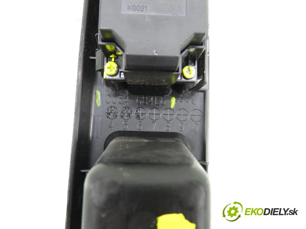 MAZDA 5 (CR19) MINIVAN 2006 85,00 1.8 1798,00 Panel ovládaní oken CC64684L6D ; CC64684L6