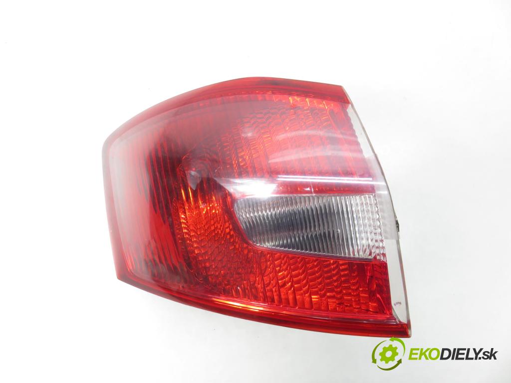 FORD KUGA I SUV 2010 120,00 2.0 TDCi 4x4 - TXDA 1997,00 světlo levé zadní 