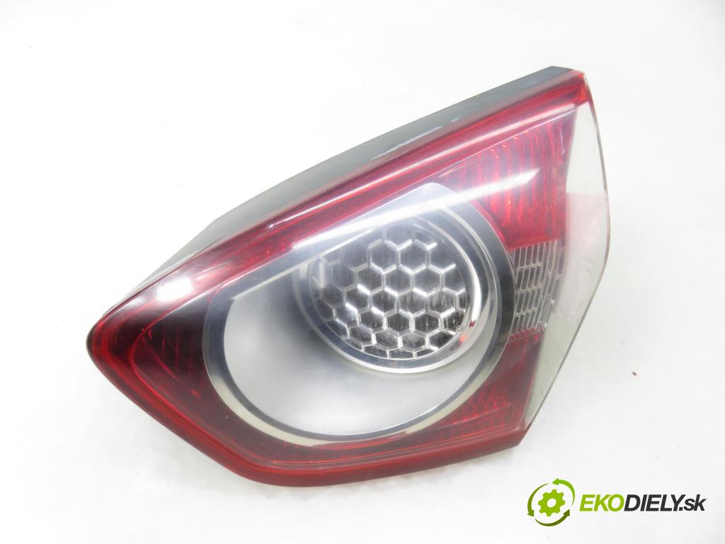 FORD KUGA I SUV 2010 120,00 2.0 TDCi 4x4 163 - TXDA 1997,00 Svetlo pravé zadné kufor 8V4113A602AD