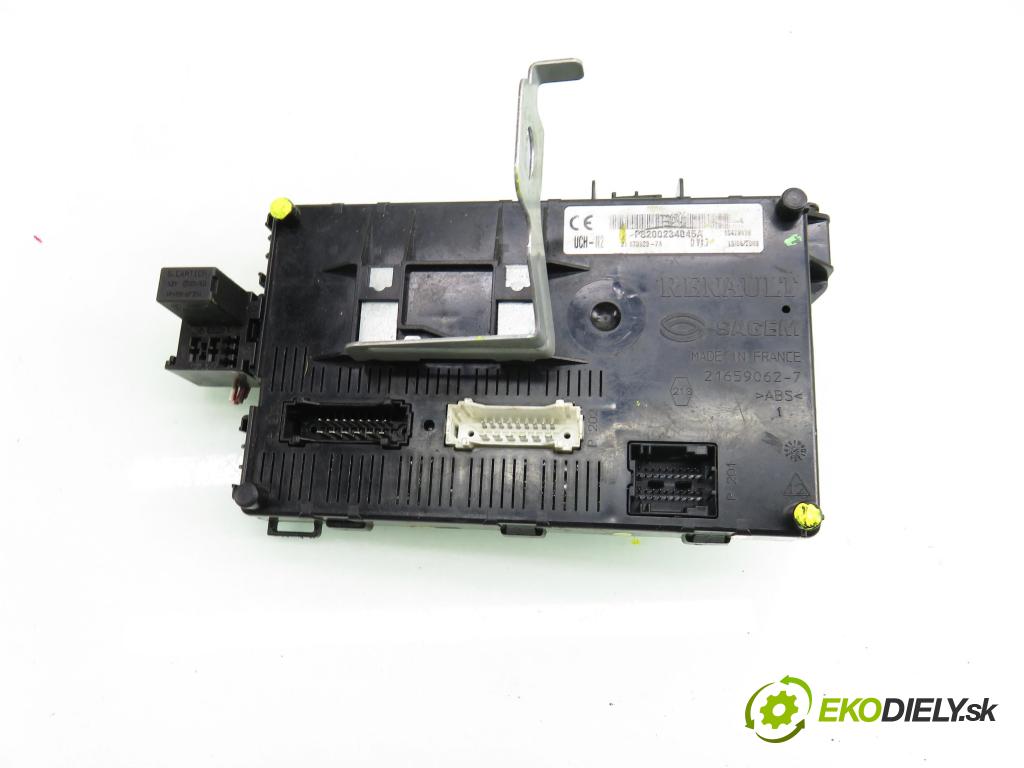 RENAULT CLIO II (BB_, CB_) HB 2003 55,00 1.2 16V (BB05, BB0W, BB11, BB27, BB2T, BB2U, BB2V, 1149,00 MODUL BSI P8200234045A