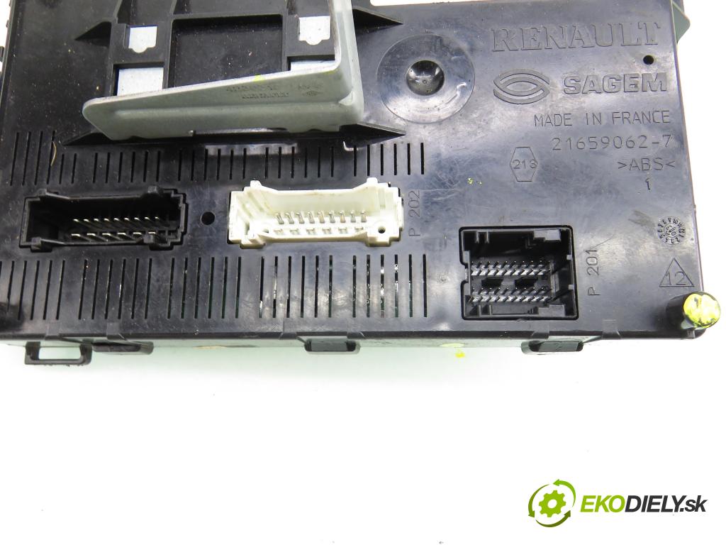 RENAULT CLIO II (BB_, CB_) HB 2003 55,00 1.2 16V (BB05, BB0W, BB11, BB27, BB2T, BB2U, BB2V, 1149,00 MODUL BSI P8200234045A