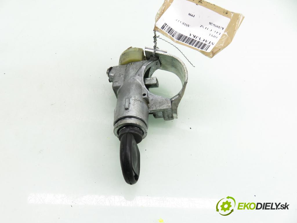 OPEL ASTRA F (T92) SEDAN 1998 44,00 1.4 i 60 - C 14 NZ 1389,00 spinačka 90069214 ; 90069215 ; 90191412 (Spínacia skrinka)