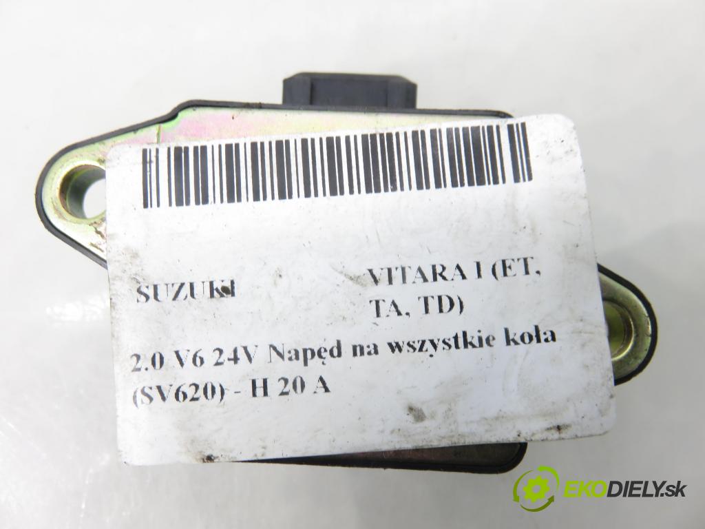 SUZUKI VITARA (ET, TA, TD) TERENOWY 1996 100,00 2.0 V6 24V Napęd na wszystkie koła (SV620) - H 20  1998,00 řídící jednotka / MODUL INNE 3394577E00