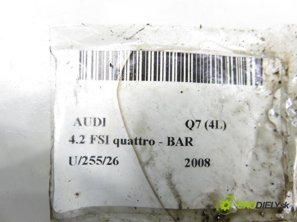 AUDI Q7 (4L) SUV 2008 257,00 4.2 FSI 350 quattro - BAR 4163,00 obal VAČKOVÁ HŘÍDEL: 079109286J