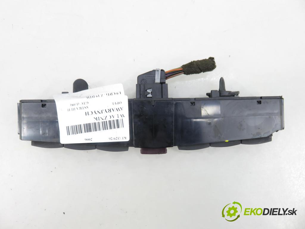 OPEL ASTRA H GTC (L08) HB 2006 110,00 1.9 CDTi - Z 19 DTH 1910,00 prepínač výstražných (núdzových) 13100119