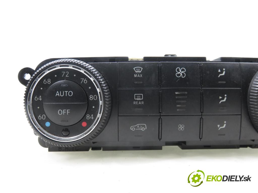 MERCEDES-BENZ KLASA GL (X164) SUV 2008 165,00 GL 320 CDI 4-matic (164.822) - OM 642.940 2987,00 Panel kúrenia KLIMATRONIK A2518707389 ; A2518205189