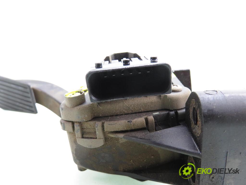 OPEL ASTRA H GTC (L08) HB 2006 110,00 1.9 CDTi - Z 19 DTH 1910,00 Potenciometer plynu 24427004ZG ; 6PV00811204 (Potenciometer plynového pedálu)