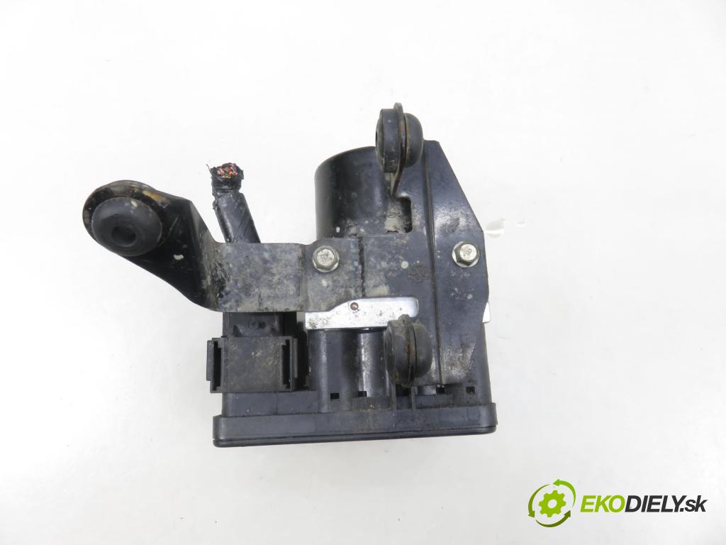 MAZDA 5 (CR19) MINIVAN 2006 85,00 1.8 - L823 1798,00 Pumpa ABS 06210902993 ; 5N612C405CC ; 06219007514 (Pumpa ABS)