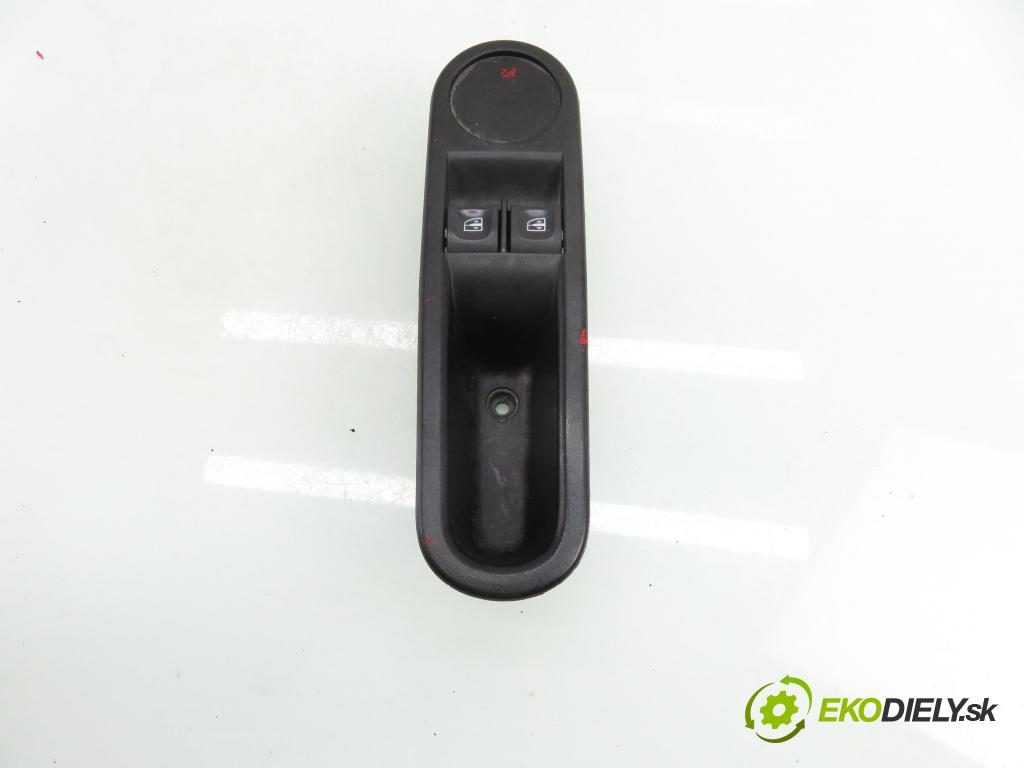RENAULT TWINGO III (BCM_) HB 2014 52,00 1.0 SCe 70 - H4D 400 999,00 Panel ovládaní oken 809600758R ; 156072930