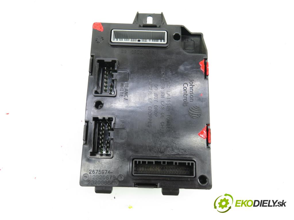 RENAULT TWINGO III (BCM_) HB 2014 52,00 1.0 SCe 70 - H4D 400 999,00 MODUL BSM 284B14580R ; 20378057