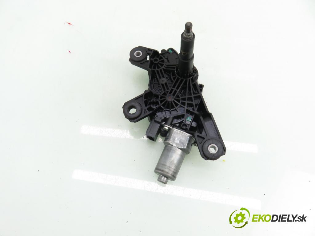 RENAULT TWINGO III (BCM_) HB 2014 52,00 1.0 SCe 70 - H4D 400 999,00 Motorček stierače zadné A4538200540 ; 0390208013 ; 287100742R
