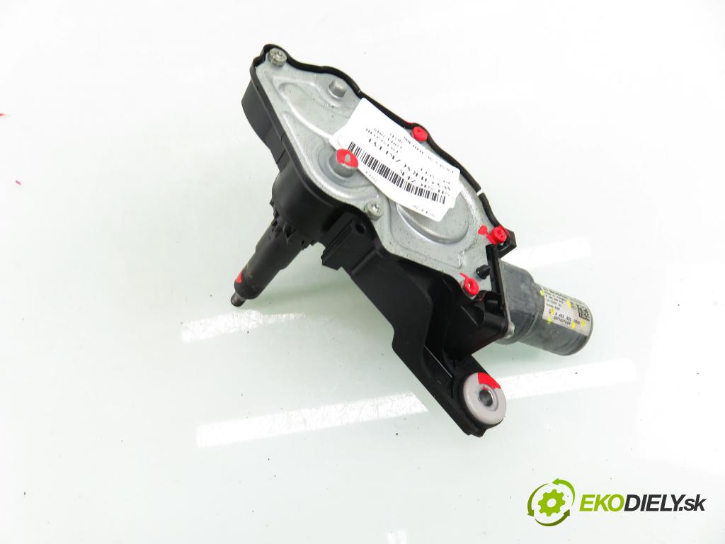 RENAULT TWINGO III (BCM_) HB 2014 52,00 1.0 SCe 70 - H4D 400 999,00 Motorček stierače zadné A4538200540 ; 0390208013 ; 287100742R