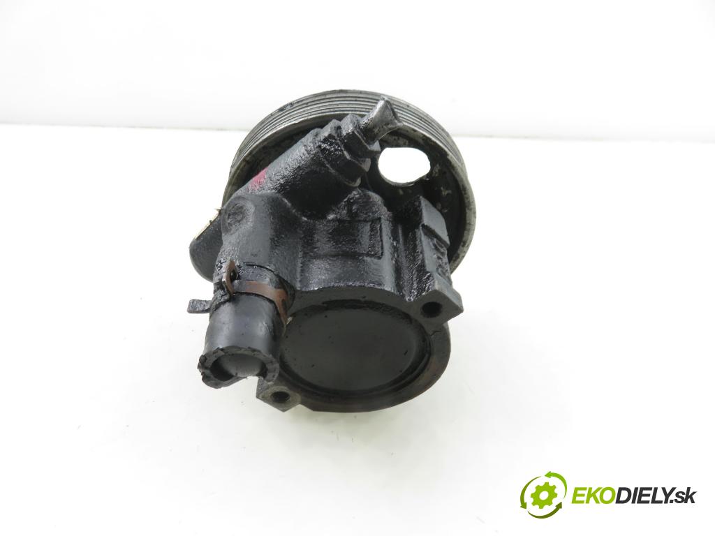 RENAULT CLIO II (BB_, CB_) HB 2000 70,00 1.4 16V 95 - K4J 712 1390,00 pumpa servočerpadlo 7700420305A (Servočerpadlo)