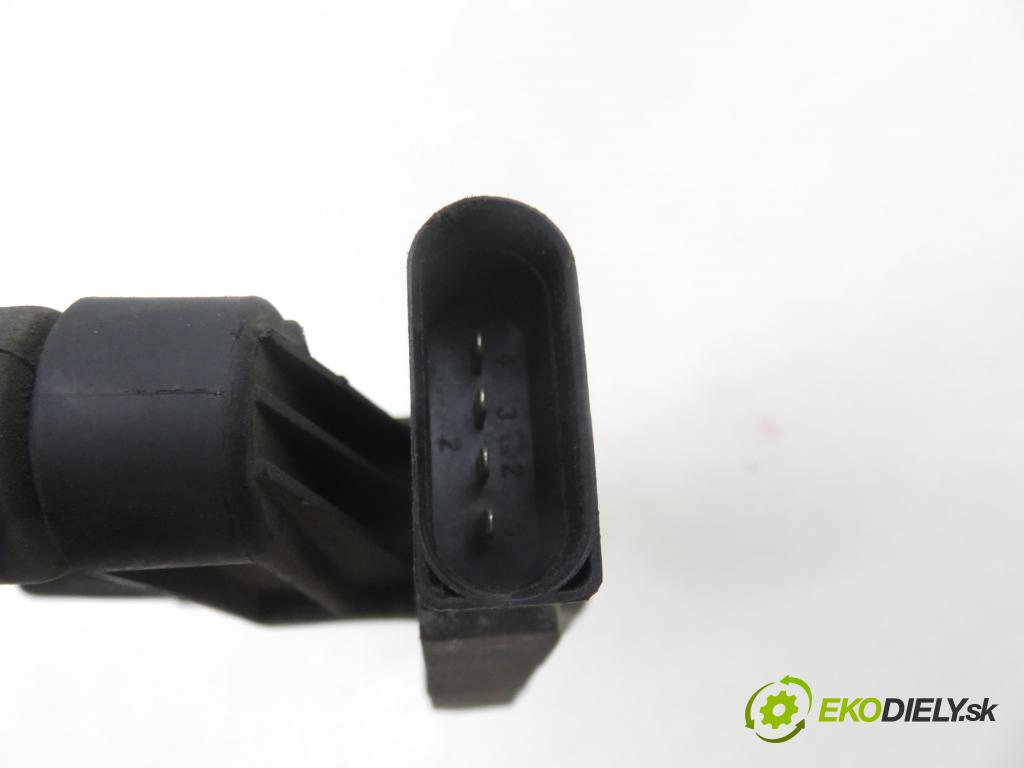 SKODA FABIA I (6Y2) HB 2000 44,00 1.4 - AZF 1397,00 cívka zapalovací 047905104B