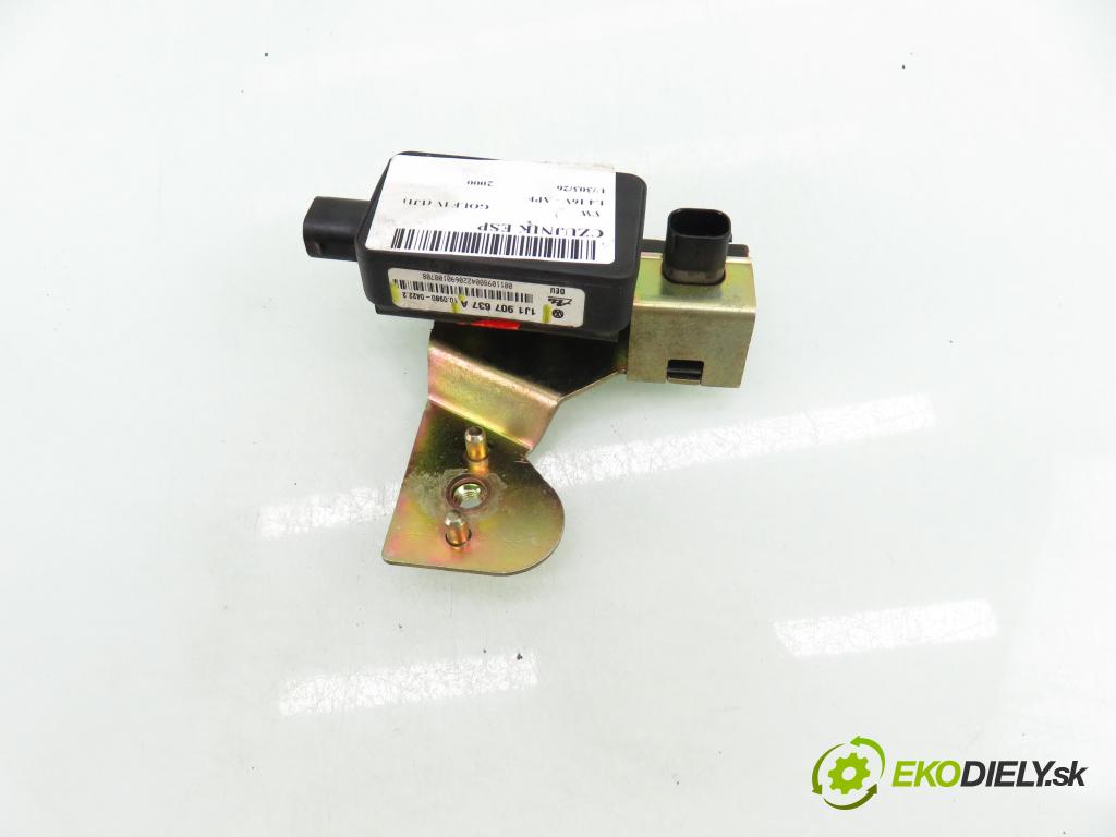 VW GOLF IV (1J1) HB 2000 55,00 1.4 16V - APE 1390,00 snímač ESP 1J0907657A ; 10098000311 ; 1J0907651A