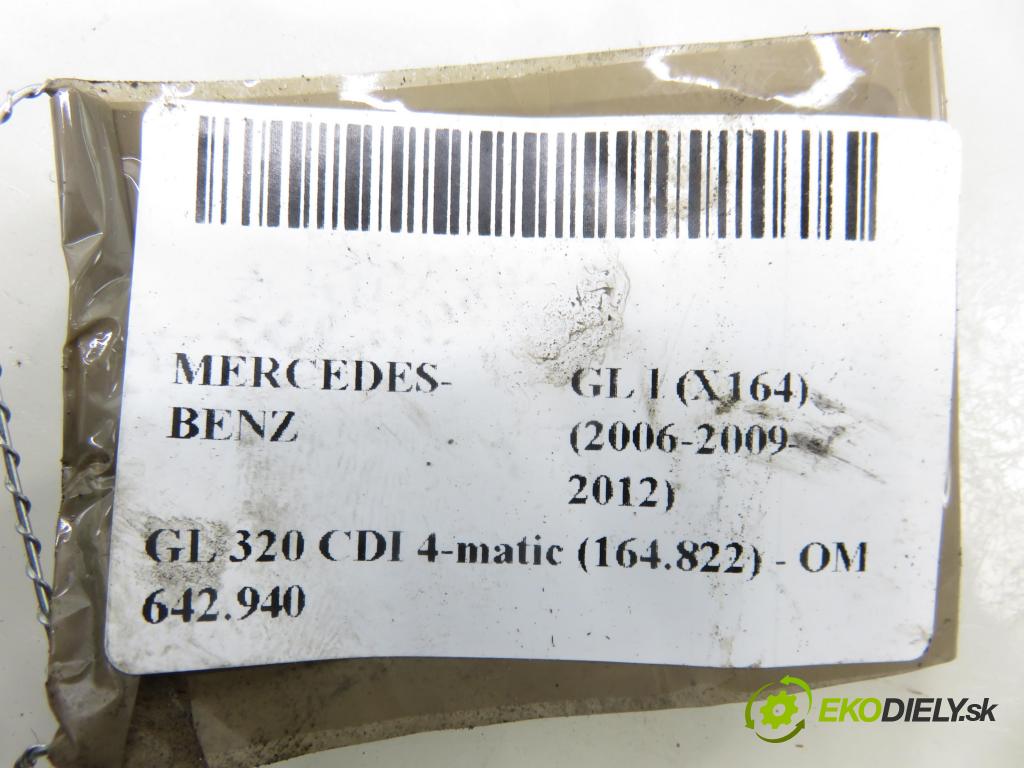 MERCEDES-BENZ KLASA GL (X164) SUV 2008 165,00 GL 320 CDI 4-matic (164.822) - OM 642.940 2987,00 chladič oleje 1645002000