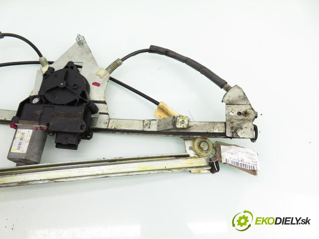 CITROEN C5 III Break (RW_) KOMBI 2010 177,00 3.0 HDi 240 - DT20C 2993,00 mechanismus oken PPE 128000782 ; 0130822445