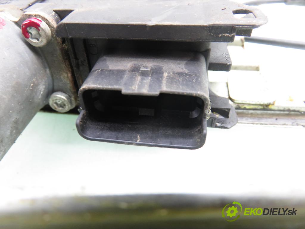 CITROEN C5 III Break (RW_) KOMBI 2010 177,00 3.0 HDi 240 - DT20C 2993,00 mechanismus oken PPE 128000782 ; 0130822445