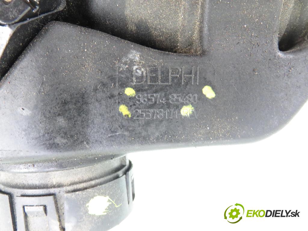 PEUGEOT 307 SW (3H) KOMBI 2006 80,00 1.6 HDI 110 - 9HZ (DV6TED4) 1560,00 škrtíci klapka 9657485480 ; 25378171 (Škrticí klapka)