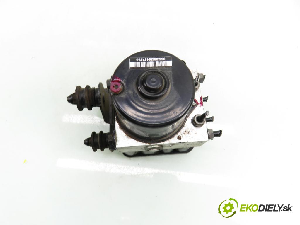 VW GOLF PLUS (5M1, 521) HB 2007 77,00 1.9 TDI - BLS 1896,00 pumpa ABS 1K0907379AC ; 10096003593 ; 1K0614517AE (Pumpa ABS)