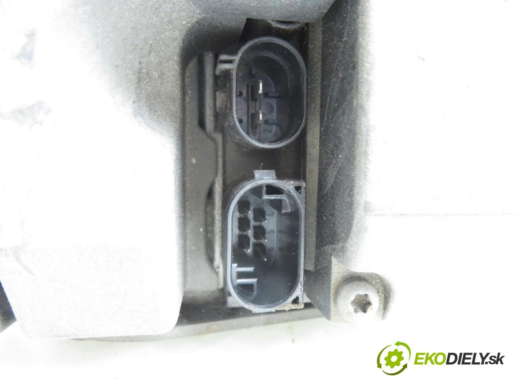 KIA CARNIVAL / GRAND CARNIVAL III (VQ) MINIVAN 2007 136,00 2.9 CRDi - J3 2902,00 Webasto 89073P (Webasto (nezávislé topení))