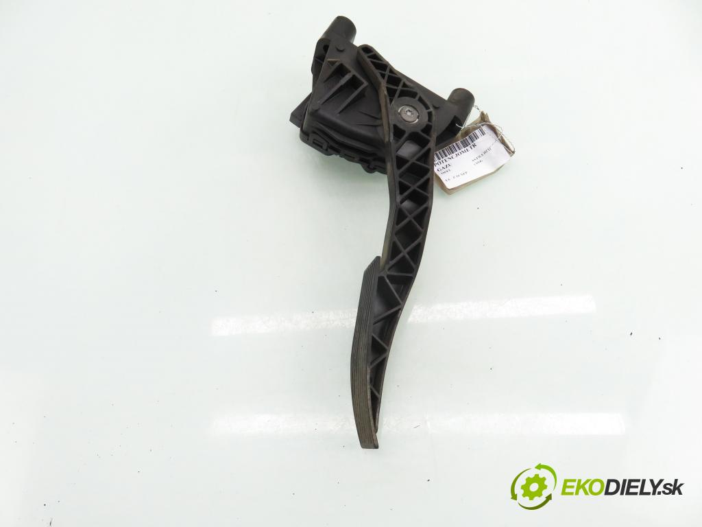 OPEL ASTRA H (A04) HB 2006 77,00 1.6 - Z 16 XEP 1598,00 potenciometr plynového pedálu 9157998BK ; 6PV00811200 (Potenciometr plynového pedálu)